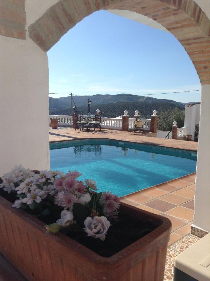 Kayenne Holiday Rentals Iznajar Exterior photo